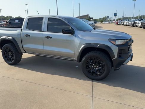 Used 2026 Chevrolet Colorado Trail Boss AWD/4WD image 2
