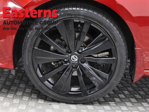 Used 2022 Nissan Altima 2.5 SR AWD/4WD image 32