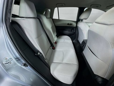 Used 2024 Toyota Corolla Cross LE FWD image 31