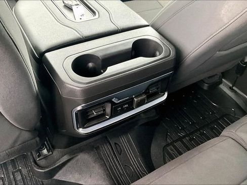 Used 2021 GMC Sierra 1500 Elevation image 22
