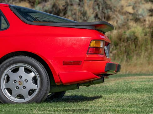 Used 1988 Porsche 944 Turbo image 68