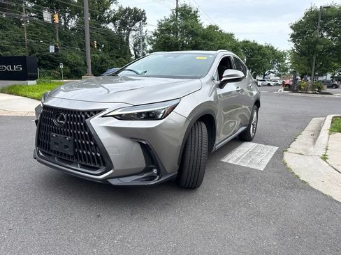 Used 2022 Lexus NX 350 AWD image 3