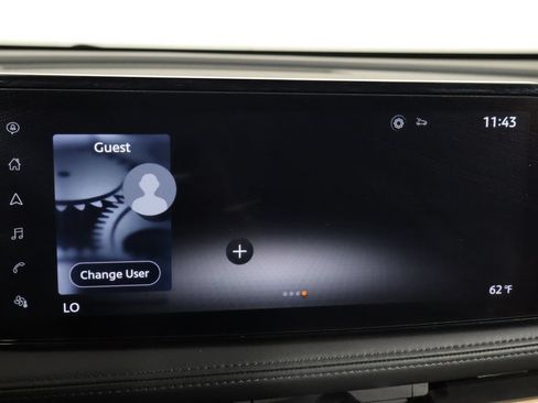 Used 2023 Nissan Ariya FWD image 34