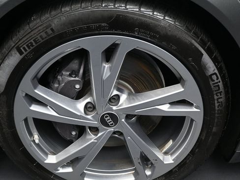 Used 2023 Audi e-tron GT Premium Plus image 42