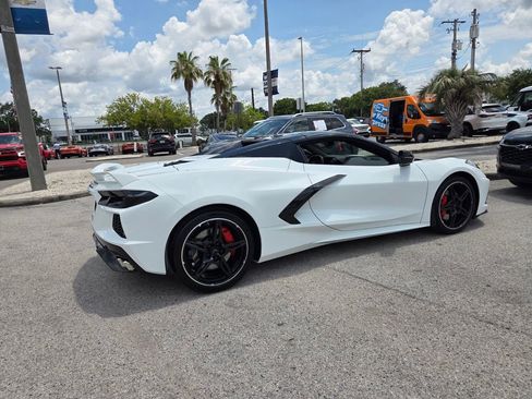 Used 2024 Chevrolet Corvette Stingray Preferred Conv w/ Z51 Performance Package RWD image 12