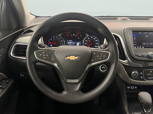Used 2022 Chevrolet Equinox LS w/ LS Convenience Package FWD image 15