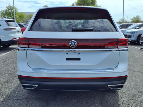 New 2026 Volkswagen Atlas SE image 4