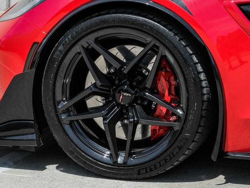 Used 2019 Chevrolet Corvette Grand Sport w/ Grand Sport Heritage Package RWD image 51