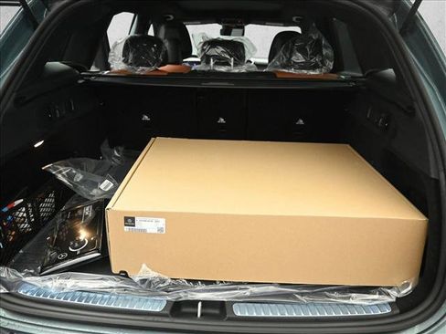 New 2026 Mercedes-Benz GLC 300 4MATIC image 23