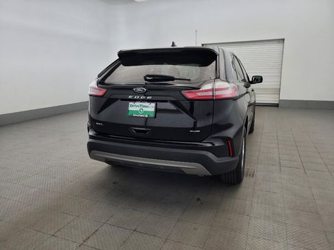 Used 2024 Ford Edge SEL AWD/4WD image 7