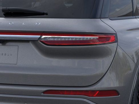 New 2026 Lincoln Corsair Premiere image 21