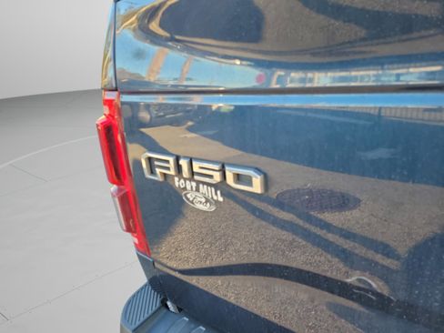 Used 2016 Ford F150 Lariat image 15