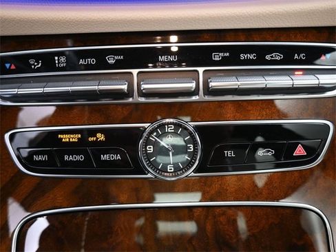 Used 2020 Mercedes-Benz E 450 E 450 image 3
