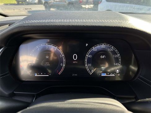 Certified 2025 Jeep Grand Cherokee Limited w/ Black Appearance Package image 15