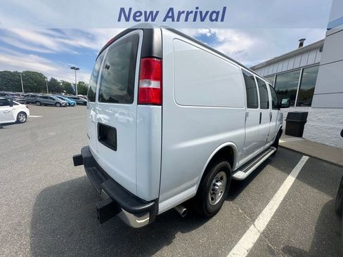 Certified 2024 Chevrolet Express 2500 w/ Driver Convenience Package RWD image 8