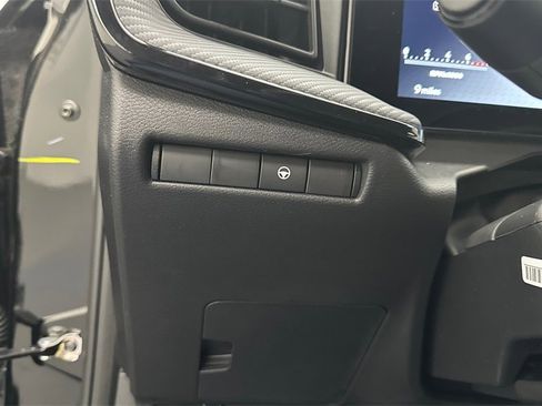 New 2026 Nissan Kicks SR w/ Cold Weather Package image 18