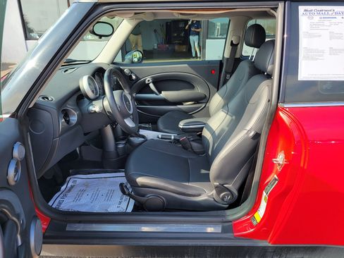 Used 2006 MINI Cooper Hardtop FWD image 10