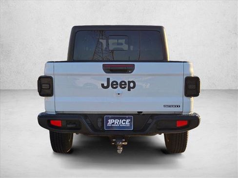 Used 2020 Jeep Gladiator Sport w/ Quick Order Package 24S image 7