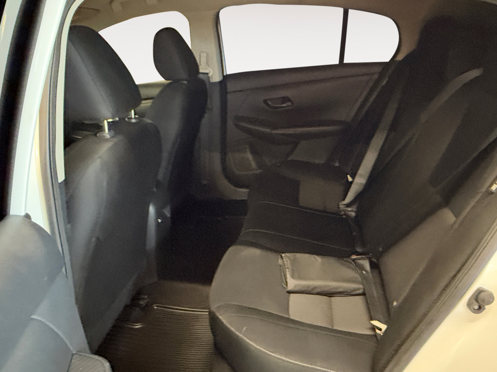 Used 2024 Nissan Sentra SV w/ Trunk Package FWD image 23