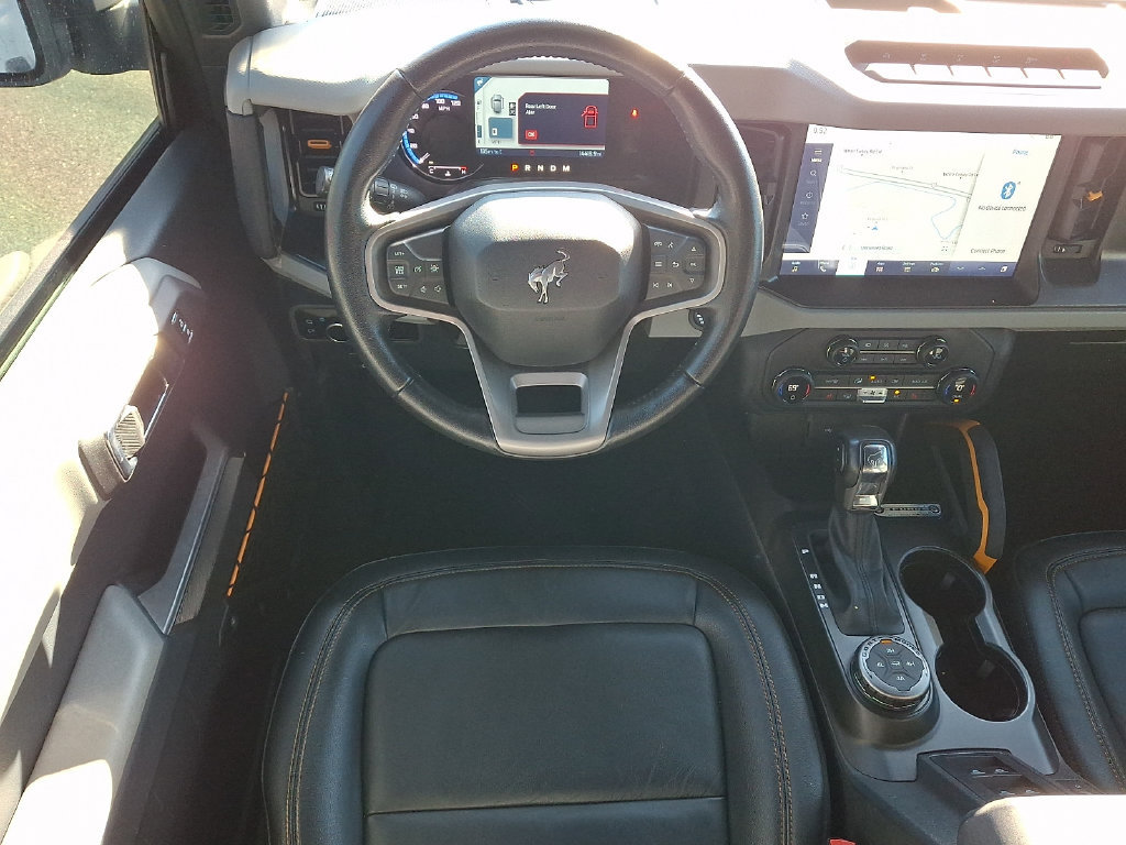 Used 2023 Ford Bronco Badlands w/ Sasquatch Package AWD/4WD image 12