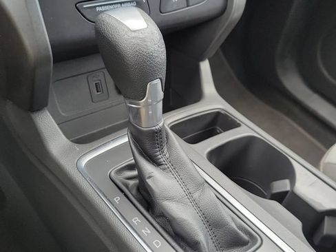 Used 2017 Ford Escape SE FWD image 20