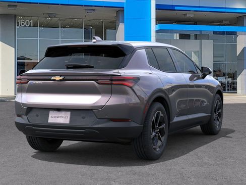 New 2026 Chevrolet Equinox EV LT image 4