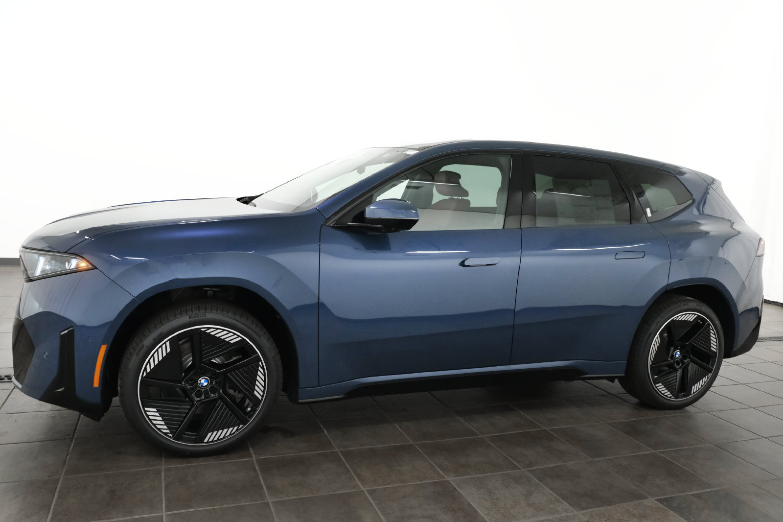 New 2027 BMW iX3 50 xDrive w/ M Sport Package AWD/4WD image 3