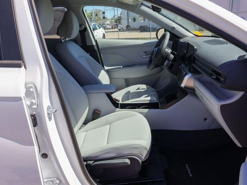 New 2026 Hyundai Kona SEL Premium image 8