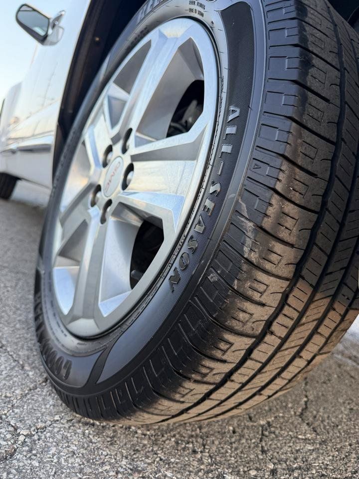 Used 2017 GMC Terrain Denali FWD image 9
