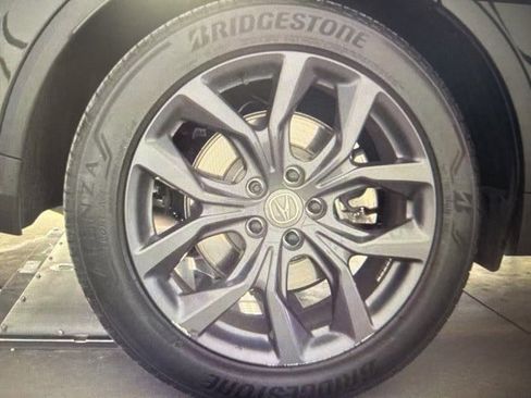 Used 2023 Acura MDX A-Spec image 7