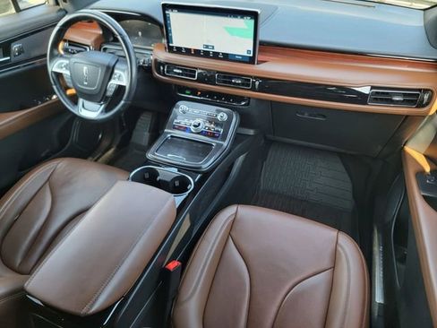 Certified 2023 Lincoln Nautilus Reserve AWD/4WD image 39