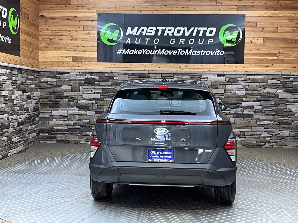 Used 2024 Hyundai Kona SE AWD/4WD image 15