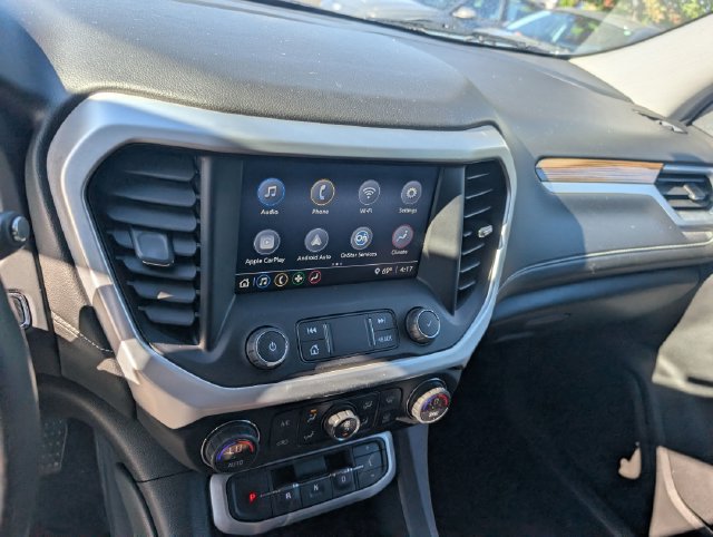 Used 2020 GMC Acadia SLE w/ Driver Convenience Package FWD image 15