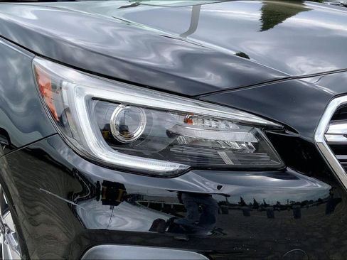 Used 2019 Subaru Outback 2.5i Touring AWD/4WD image 30