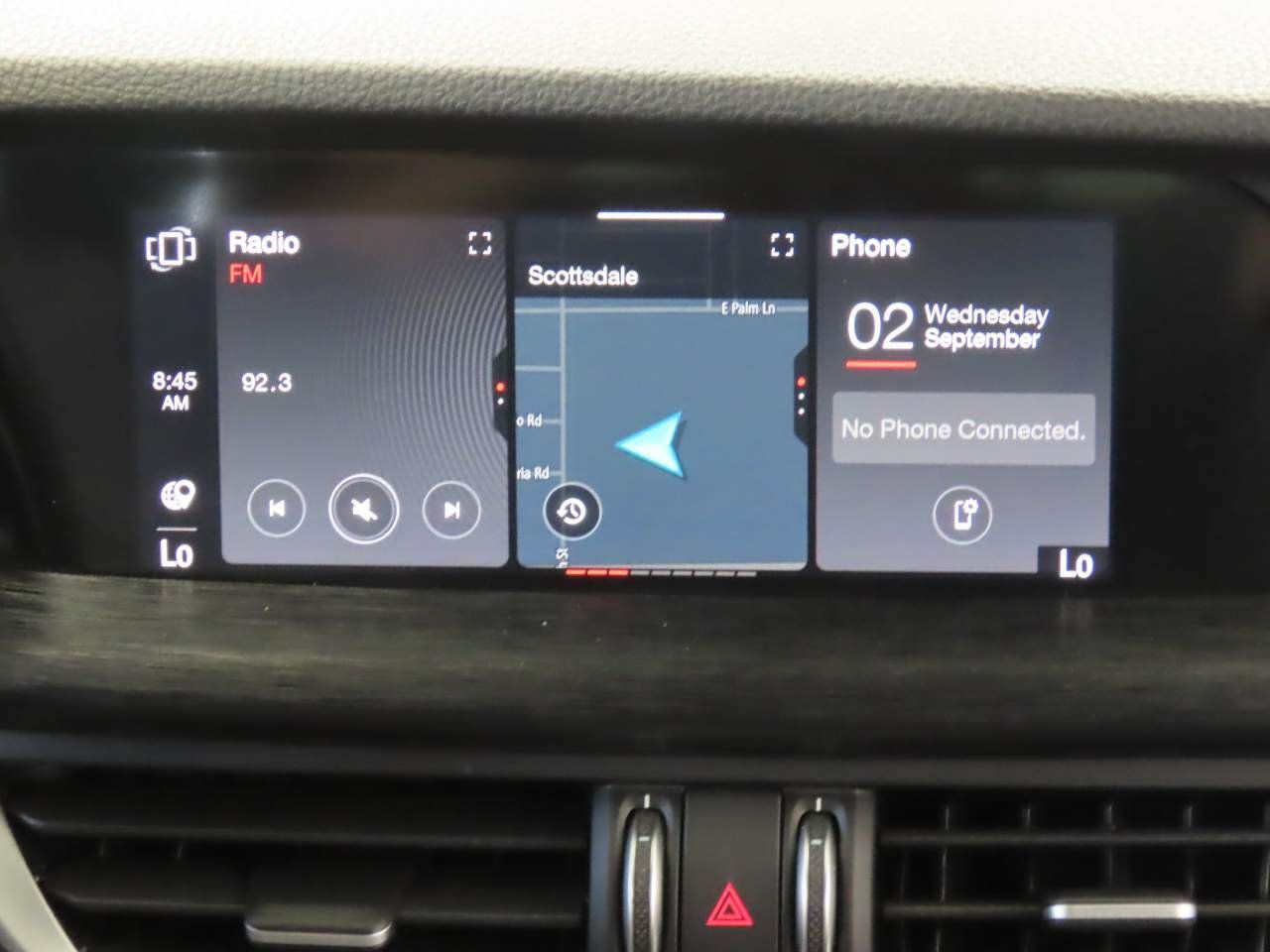 Used 2023 Alfa Romeo Stelvio Sprint RWD image 12
