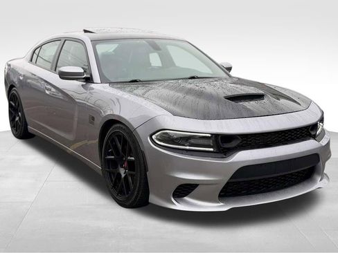 Used 2018 Dodge Charger SXT Plus w/ Quick Order Package 29J image 3