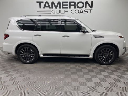 Used 2023 Nissan Armada Platinum w/ Captain's Chairs Package image 4