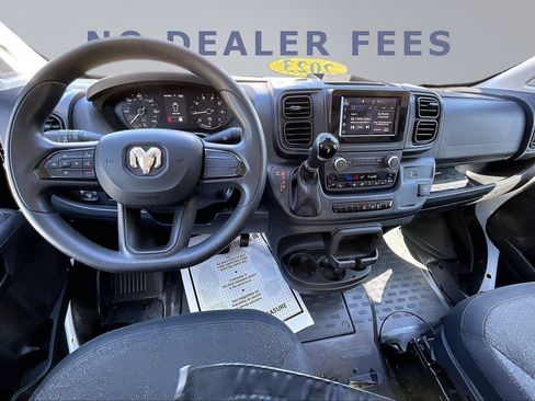Used 2023 RAM ProMaster 2500 FWD image 9