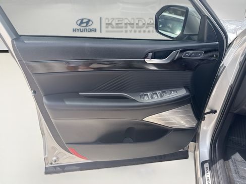 Used 2024 Hyundai Palisade Calligraphy AWD/4WD image 17