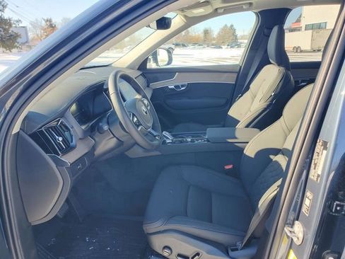 New 2026 Volvo XC90 B6 Plus w/ Protection Package Premier AWD/4WD image 15