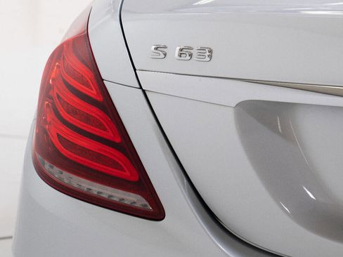 Used 2014 Mercedes-Benz S 63 AMG 4MATIC Sedan image 17