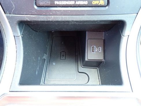 Certified 2022 Ford Edge SEL w/ Convenience Package image 26