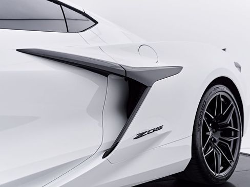 Used 2023 Chevrolet Corvette Z06 w/ Engine Appearance Package RWD image 24