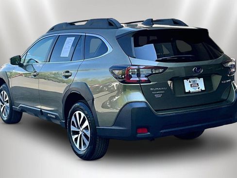 Certified 2023 Subaru Outback Premium AWD/4WD image 4