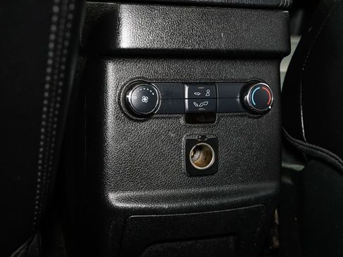 Used 2017 Ford Explorer XLT w/ Equipment Group 202A image 28