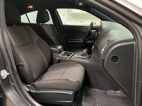 Used 2021 Dodge Charger SXT image 14