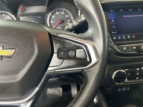 Used 2021 Chevrolet TrailBlazer LT image 17