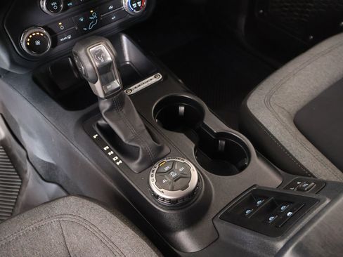Used 2022 Ford Bronco 4-Door AWD/4WD image 7