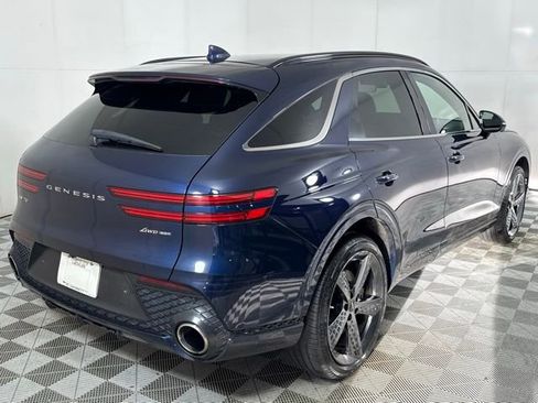 Used 2022 Genesis GV70 3.5T Sport w/ Sport Prestige Package image 7