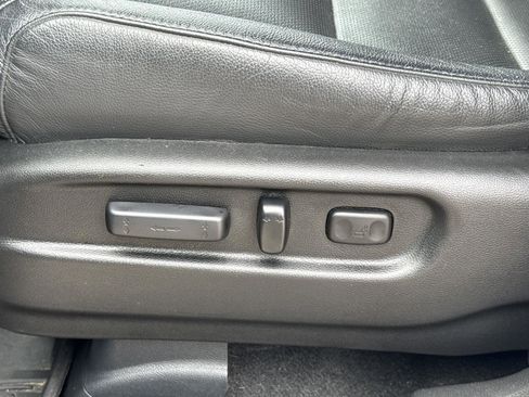 Used 2023 Honda Passport EX-L image 16